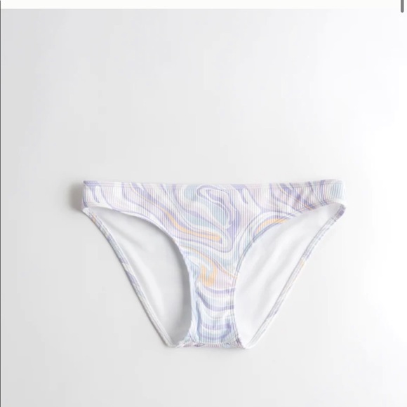 BRAND NEW Hollister Bikini - Picture 3 of 3